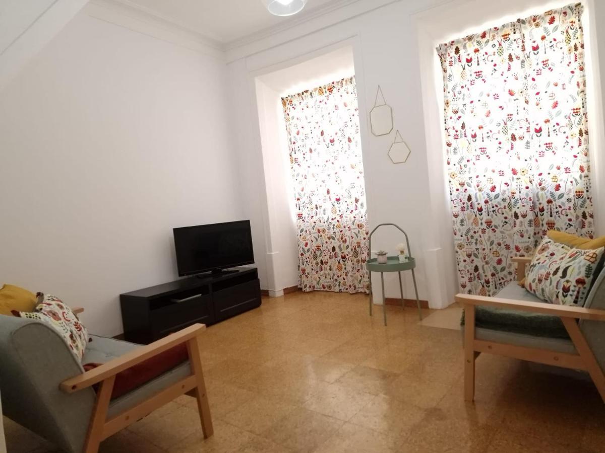 Casa Pisa Flores - Praia Da נאזרה מראה חיצוני תמונה
